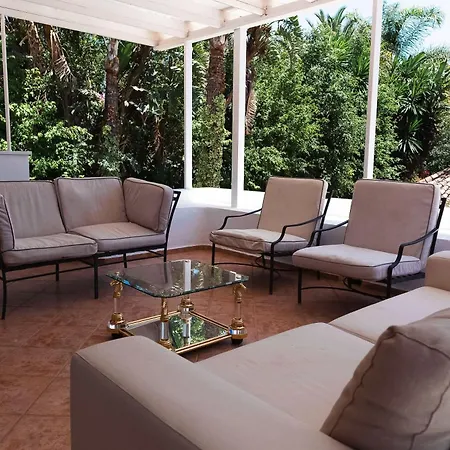 In Golden Mile, Nagueles Marbella